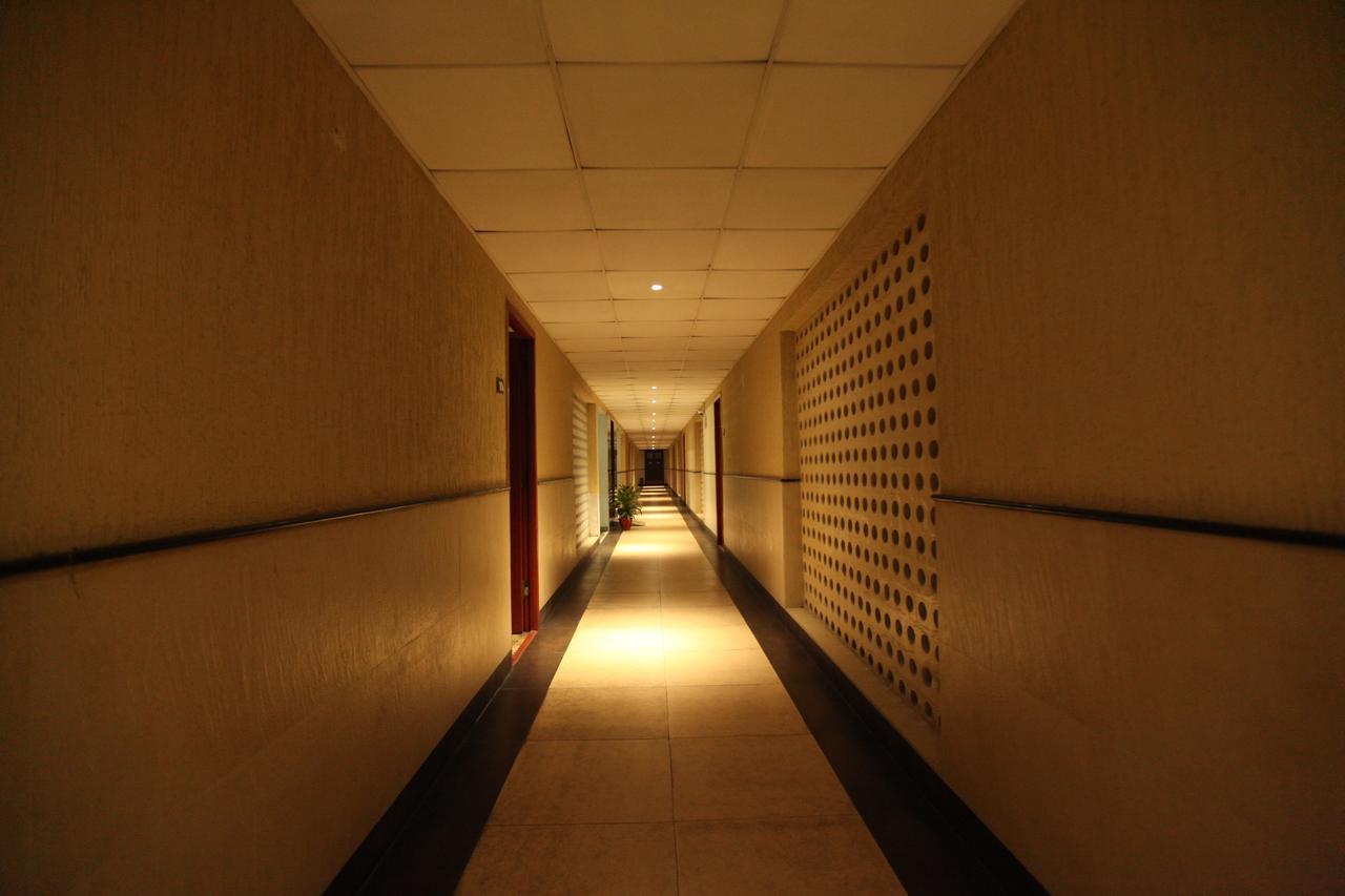 New Woodlands Hotel Chennai Extérieur photo