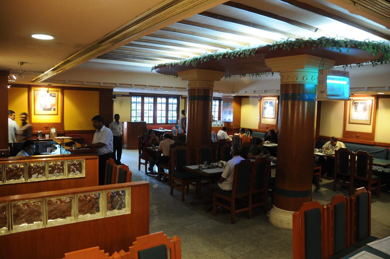 New Woodlands Hotel Chennai Extérieur photo