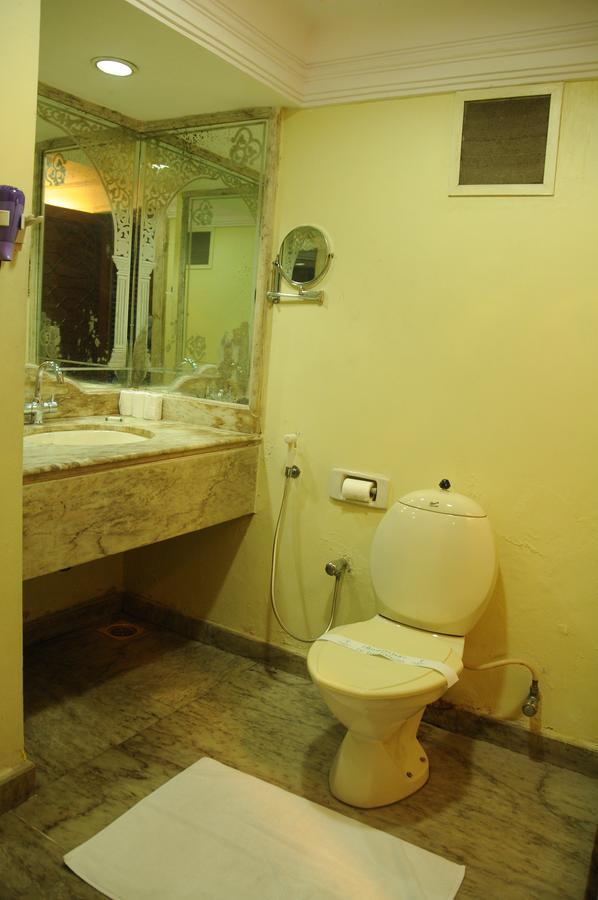 New Woodlands Hotel Chennai Extérieur photo